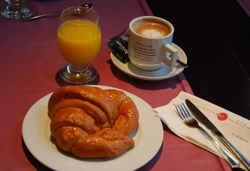 Fotos del hotel Mieres Del Camino:  23