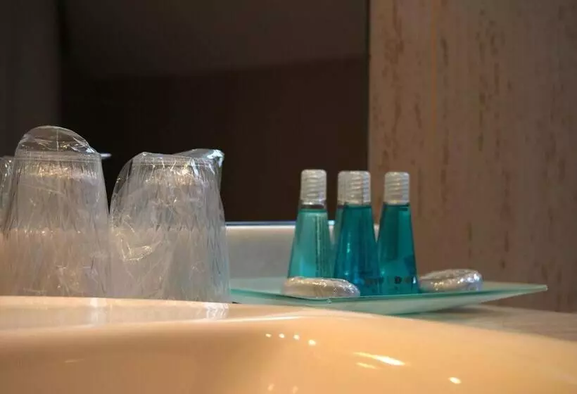 Fotos del hotel Mieres Del Camino:  15