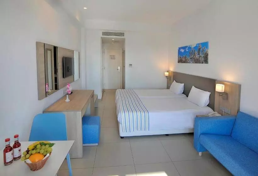 Fotos del hotel Nissiana Hotel & Bungalows:  14