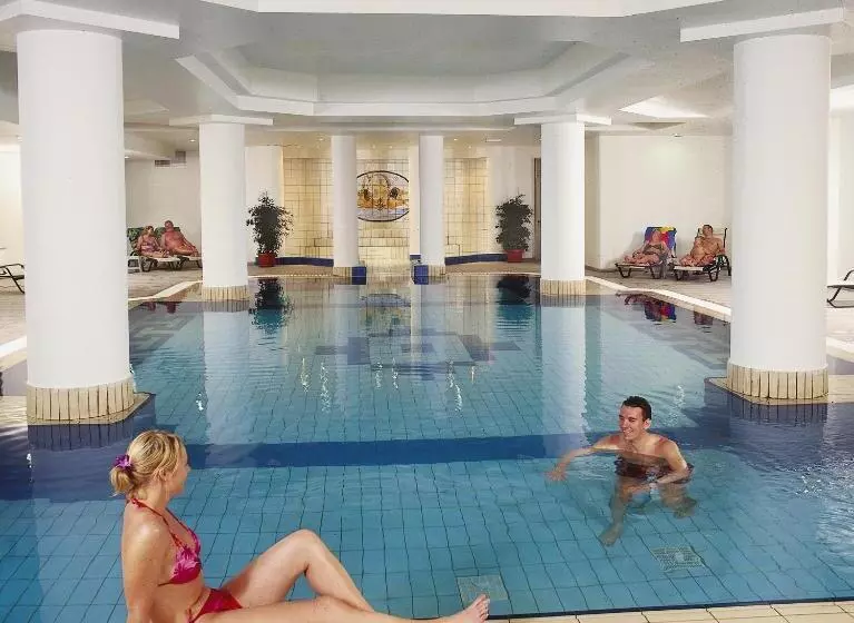 Fotos del hotel Nissiana Hotel & Bungalows:  10