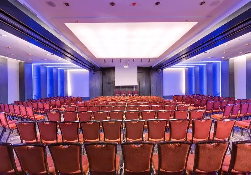 Fotos del hotel Sheraton Bucharest:  23