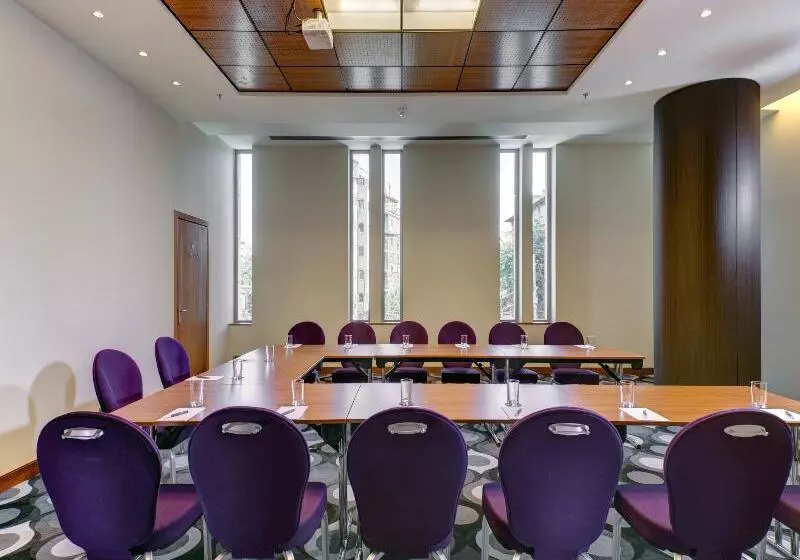 Fotos del hotel Sheraton Bucharest:  5