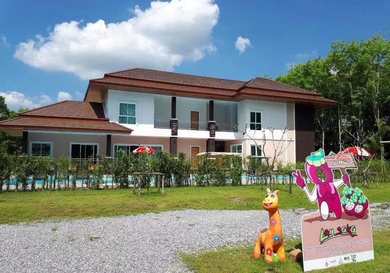 Fotos del hotel Pool House Lanska:  3