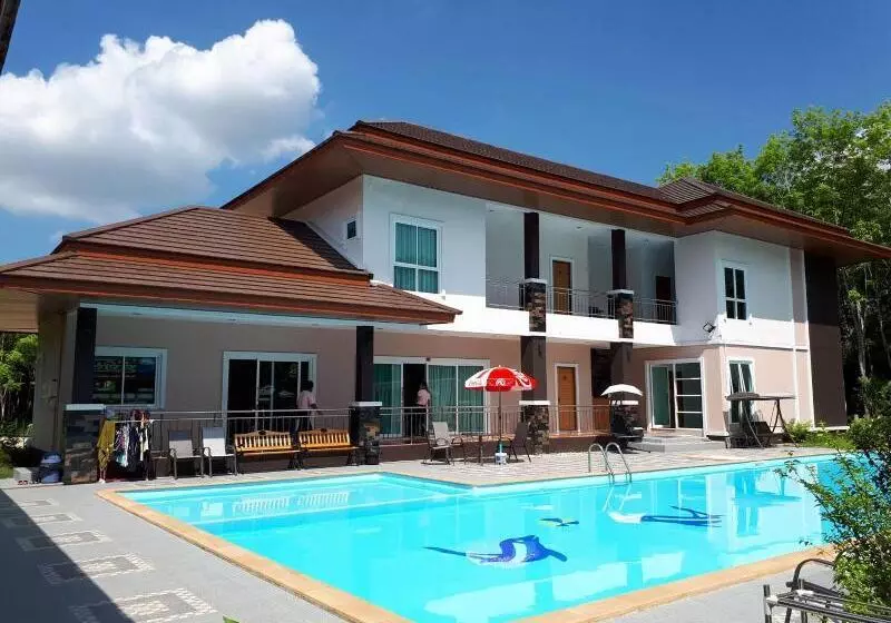 Fotos del hotel Pool House Lanska:  2