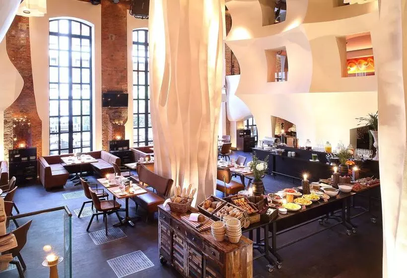 Fotos del hotel East:  22