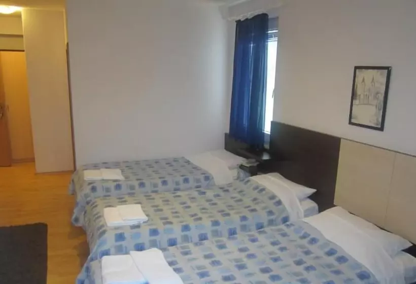 Fotos del hotel Globtour Inn:  6