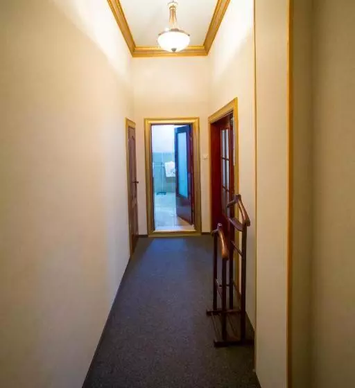 Fotos del hotel Bucharest Comfort Suites:  3