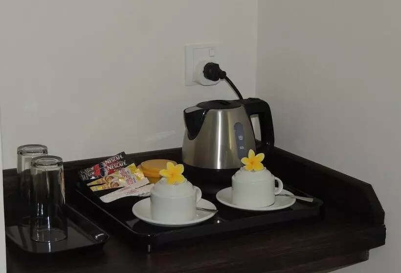 Fotos del hotel La Roussette:  14