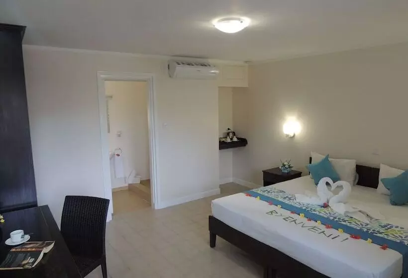 Fotos del hotel La Roussette:  6