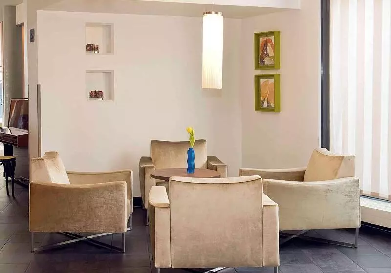 Fotos del hotel Novotel Suites Wien City:  2