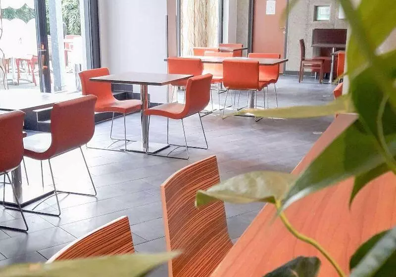 Fotos del hotel Novotel Suites Wien City:  3