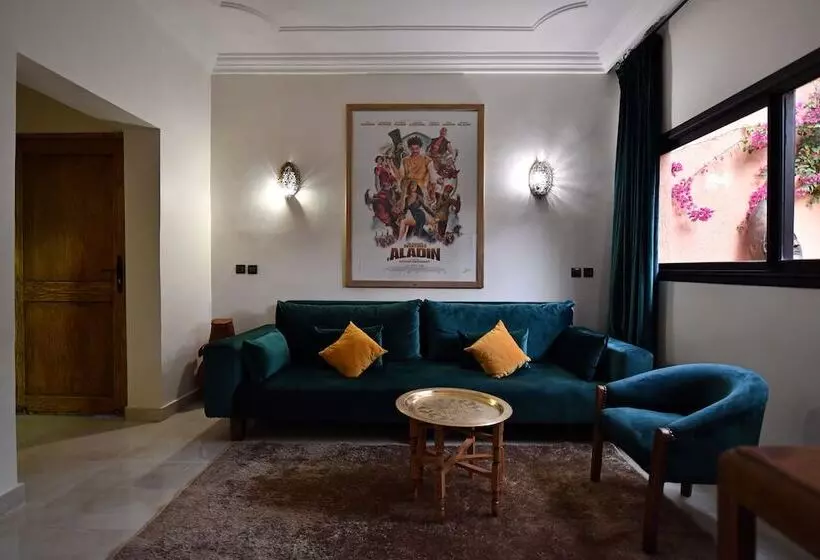 Fotos del hotel Oscar  By Atlas Studios:  14