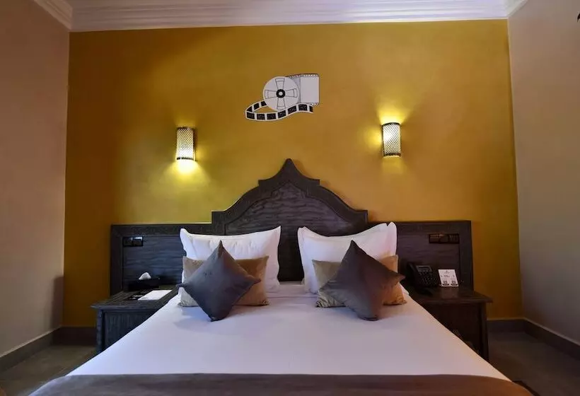 Oscar  By Atlas Studios