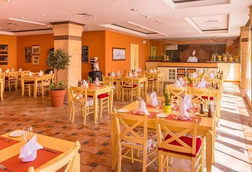 Fotos del hotel Coral Beach Resort Sharjah:  5