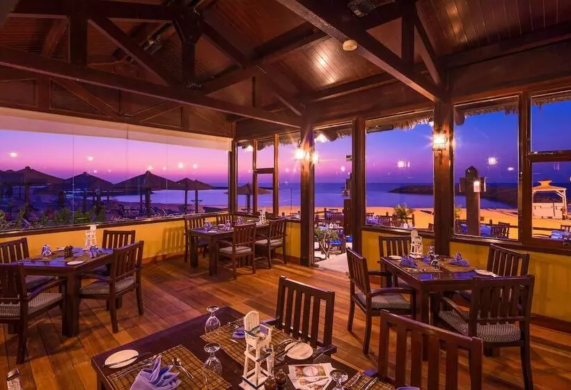 Fotos del hotel Coral Beach Resort Sharjah:  24