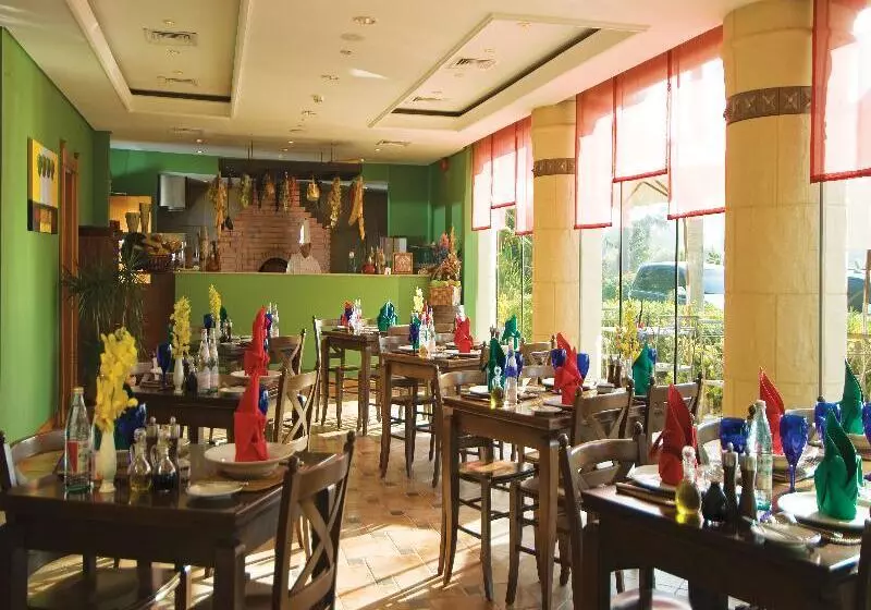 Fotos del hotel Coral Beach Resort Sharjah:  17