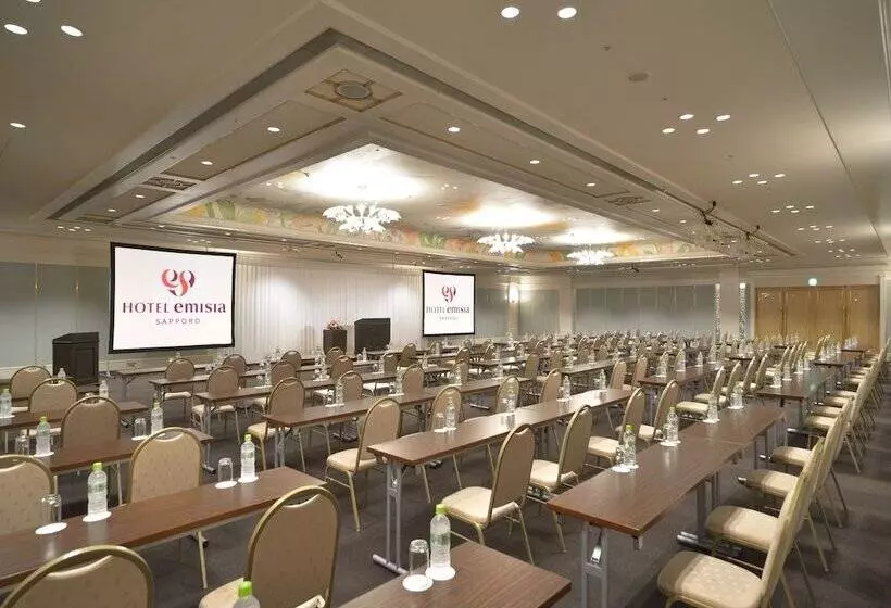 Fotos del hotel Emisia Sapporo:  3