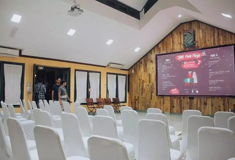 Fotos del hotel Jogja Village:  18