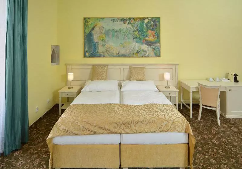 Fotos del hotel Metamorphis:  17