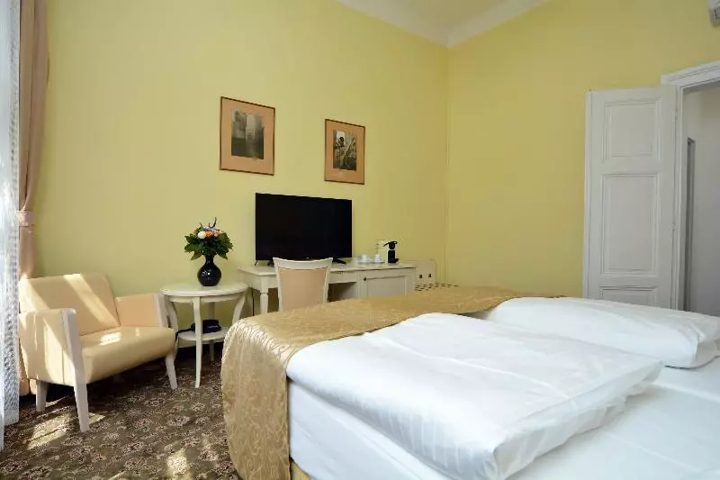 Fotos del hotel Metamorphis:  13