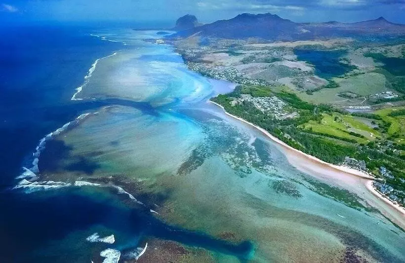 Fotos del hotel Outrigger Mauritius Beach Resort:  5