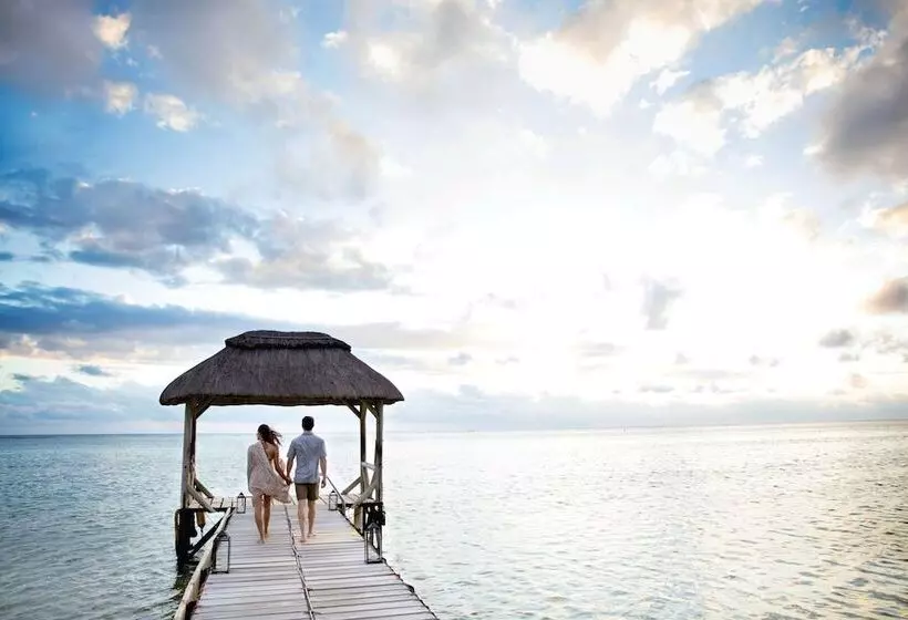 Fotos del hotel Outrigger Mauritius Beach Resort:  22
