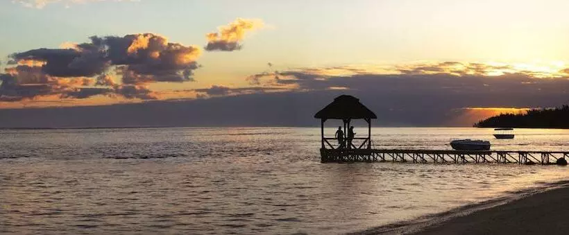 Fotos del hotel Outrigger Mauritius Beach Resort:  17