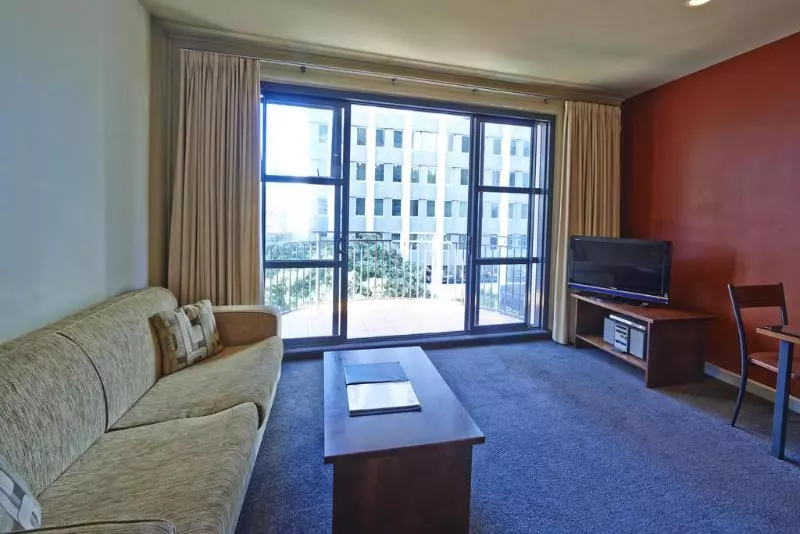 Fotos del hotel Quest Atrium Serviced Apartments:  21