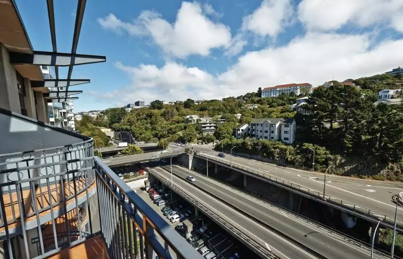 Fotos del hotel Quest Atrium Serviced Apartments:  18