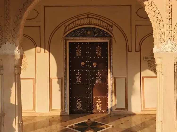 Fotos del hotel The Raj Palace (small Luxury Hotels Of The World):  18