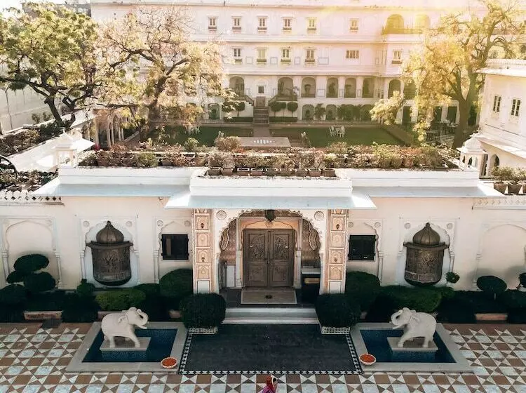 Fotos del hotel The Raj Palace (small Luxury Hotels Of The World):  25