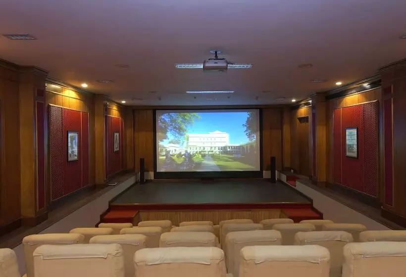 Fotos del hotel The Raj Palace (small Luxury Hotels Of The World):  24