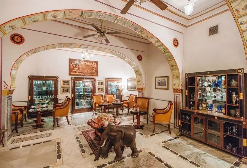 Fotos del hotel The Raj Palace (small Luxury Hotels Of The World):  12