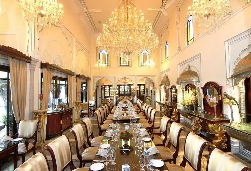 Fotos del hotel The Raj Palace (small Luxury Hotels Of The World):  6