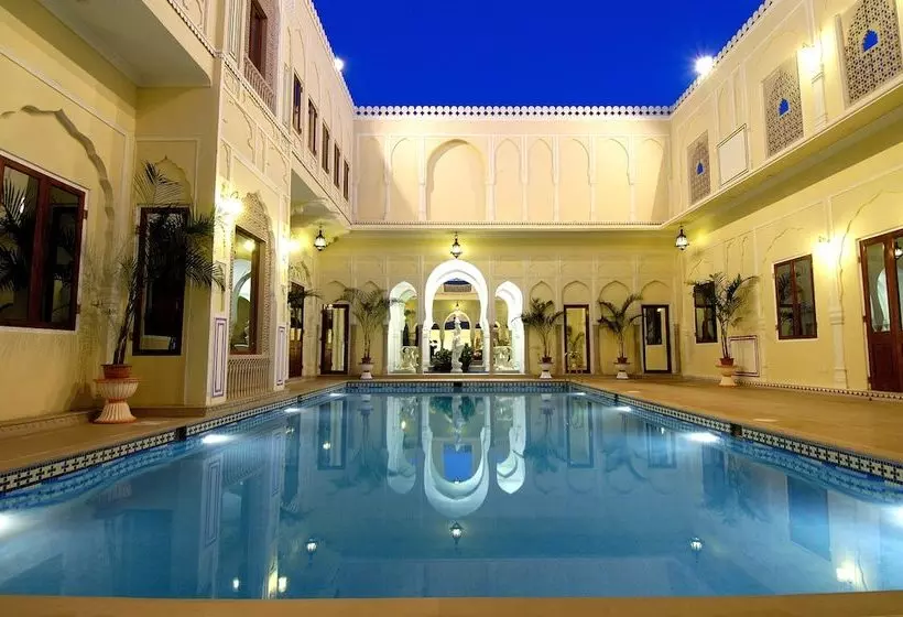 Fotos del hotel The Raj Palace (small Luxury Hotels Of The World):  3