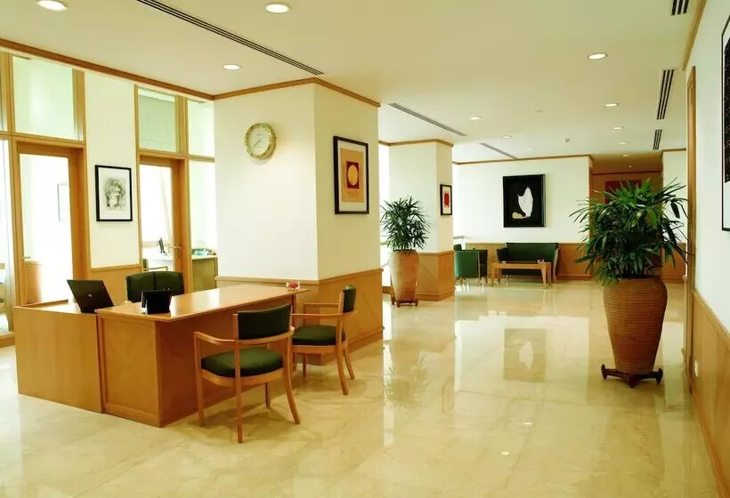 Trident Nariman Point