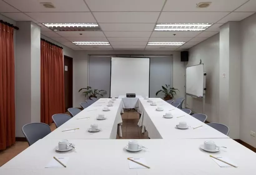 Fotos del hotel Microtel By Wyndham Baguio:  5