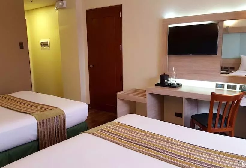 Fotos del hotel Microtel By Wyndham Baguio:  12