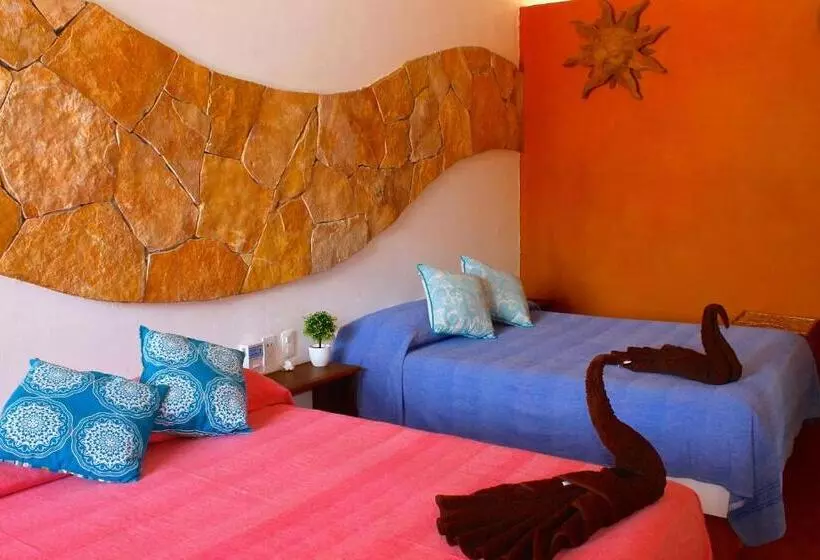 Fotos del hotel Punta Arena Surf Suites:  13