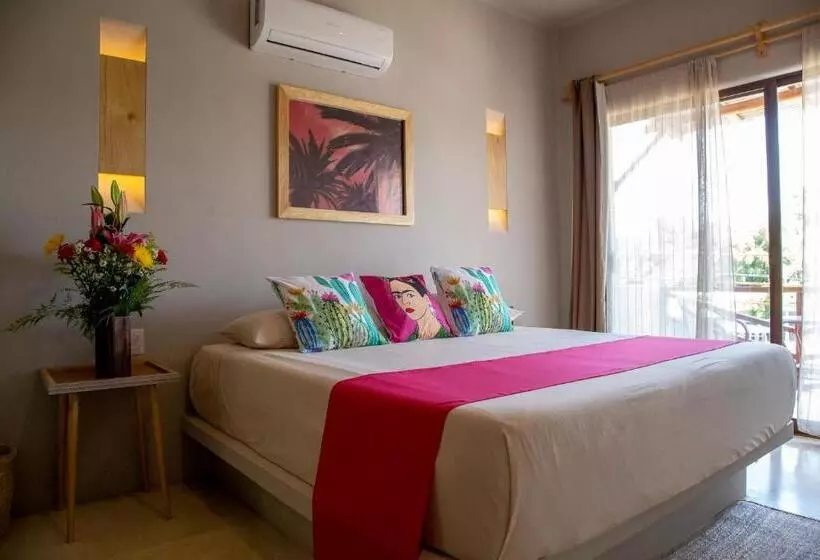 Fotos del hotel Punta Arena Surf Suites:  12