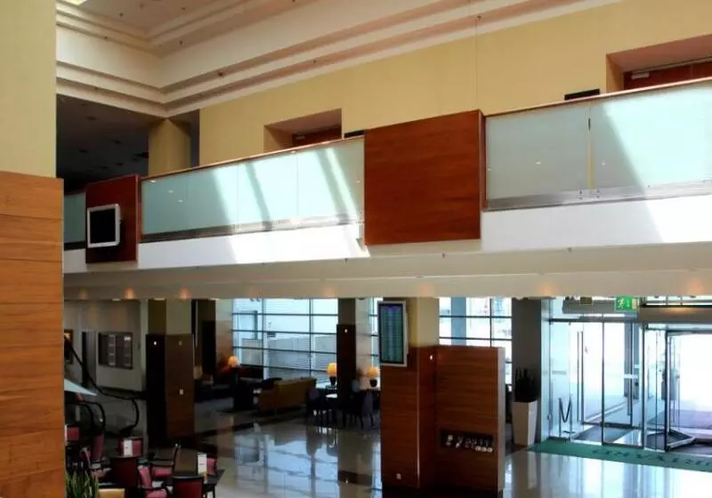 Fotos del hotel Courtyard By Marriott Warsaw Airport:  10