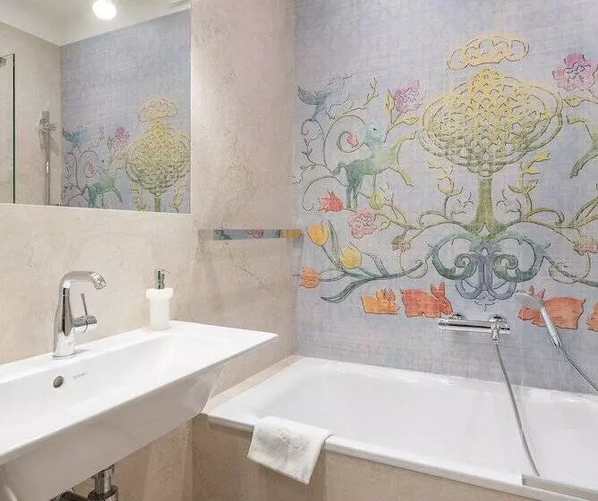 Fotos del hotel Ester:  14