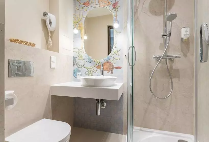 Fotos del hotel Ester:  16