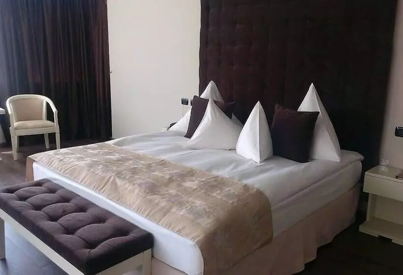 Fotos del hotel Hotel Paradis:  2