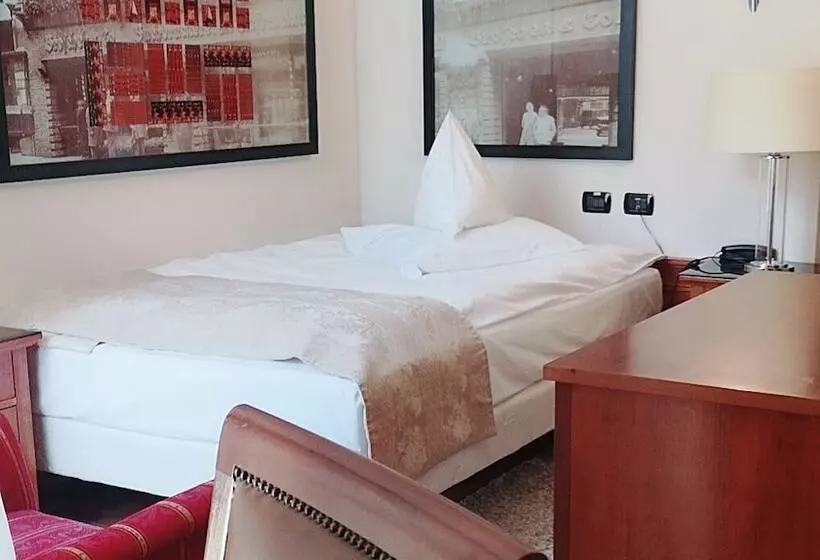 Fotos del hotel Hotel Paradis:  24