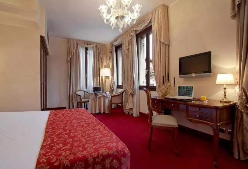 Fotos del hotel Al Ponte Dei Sospiri:  9