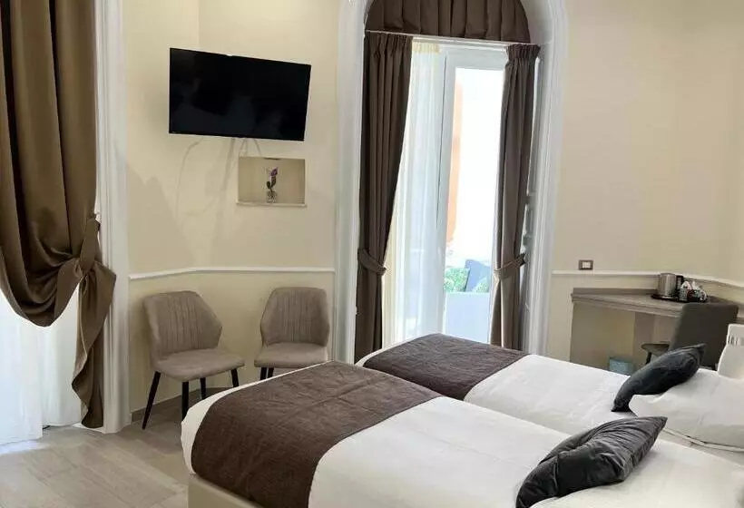 Fotos del hotel Le Petit:  12