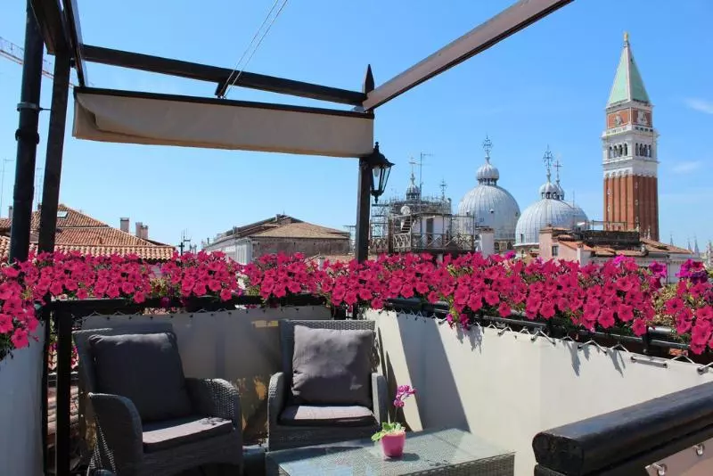 Fotos del hotel Locanda Remedio:  5