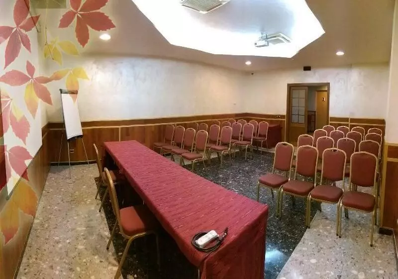 Fotos del hotel Meeting:  22