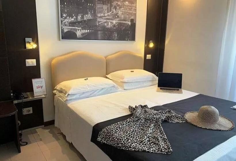 Fotos del hotel Perugino:  7